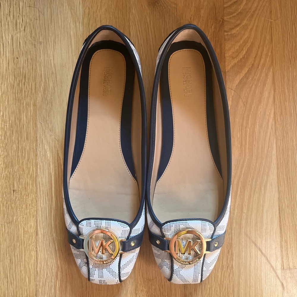Michael Kors Logo Flats Sz 10